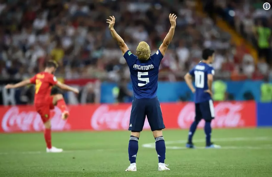 九游娱乐登录-纽约尼克斯迎意甲关键赛;赛后更衣室发声;质疑声仍在;临场指挥获称赞(allwalksoflife意思)